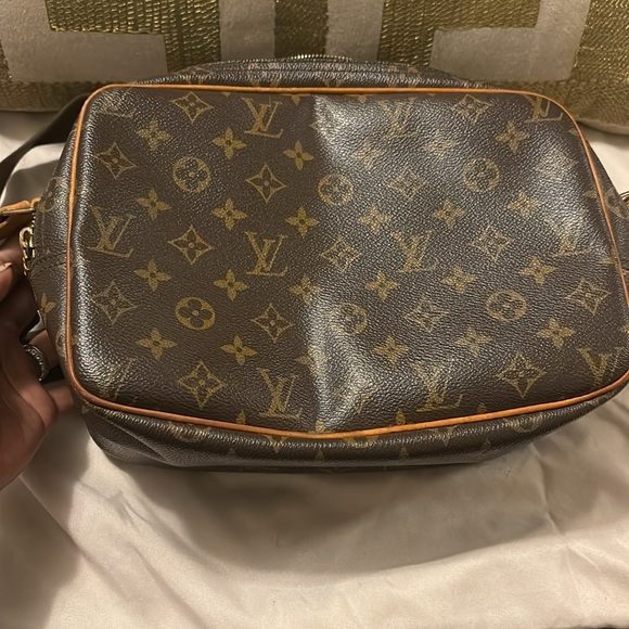 Louis Vuitton Monogram Reporter PM Bag - Picture 3 of 7